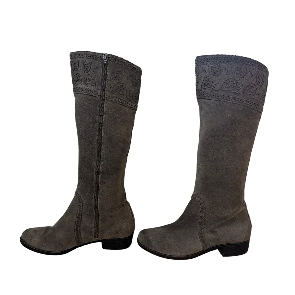 Nurture Tall Suede Boots Women 9.5M‎ Brown Leather Embroidered Paisley Boho Chic